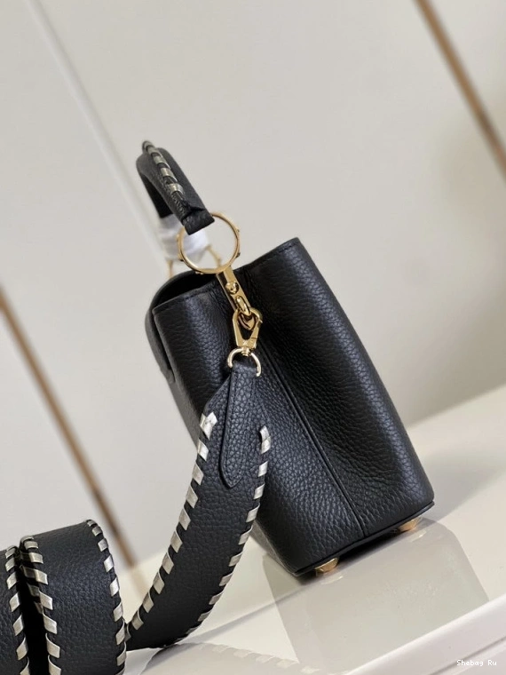 BB CAPUCINES VUITTON LOUIS 0817